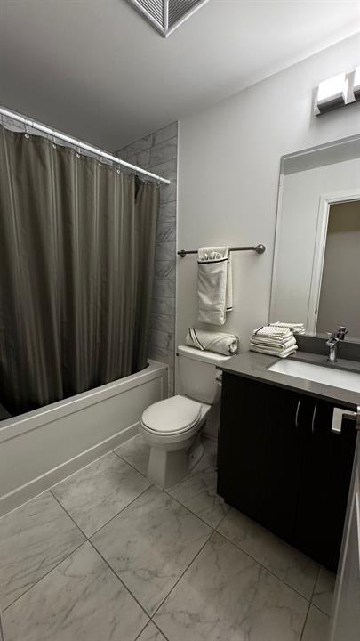 Guest Room Picture 2